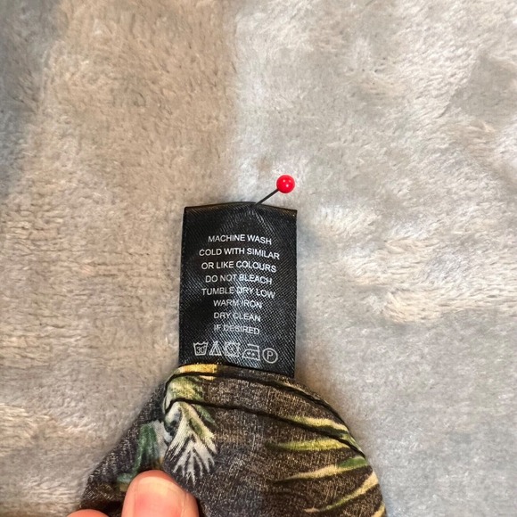 Cactus Man Ricky Singh Cotton Shirt Men's Large Black Floral Palm Flamingo Aloha - Picture 8 of 10